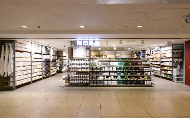 無印良品横浜ジョイナスの外観