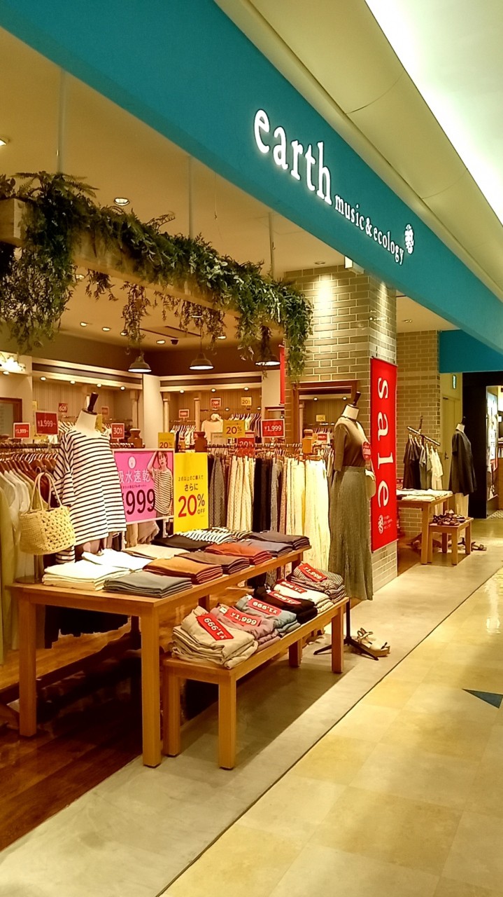 アースミュージック&エコロジー (アクアシティお台場店)