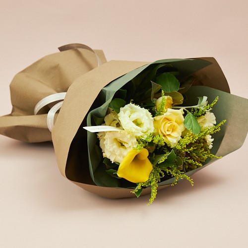 黄色と白の花束