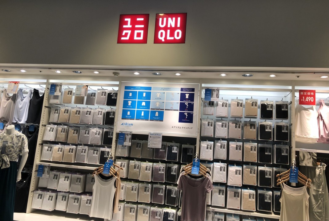 店の外観