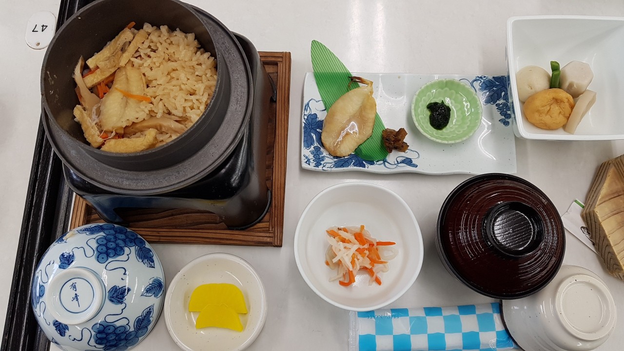 ふぐ釜めし