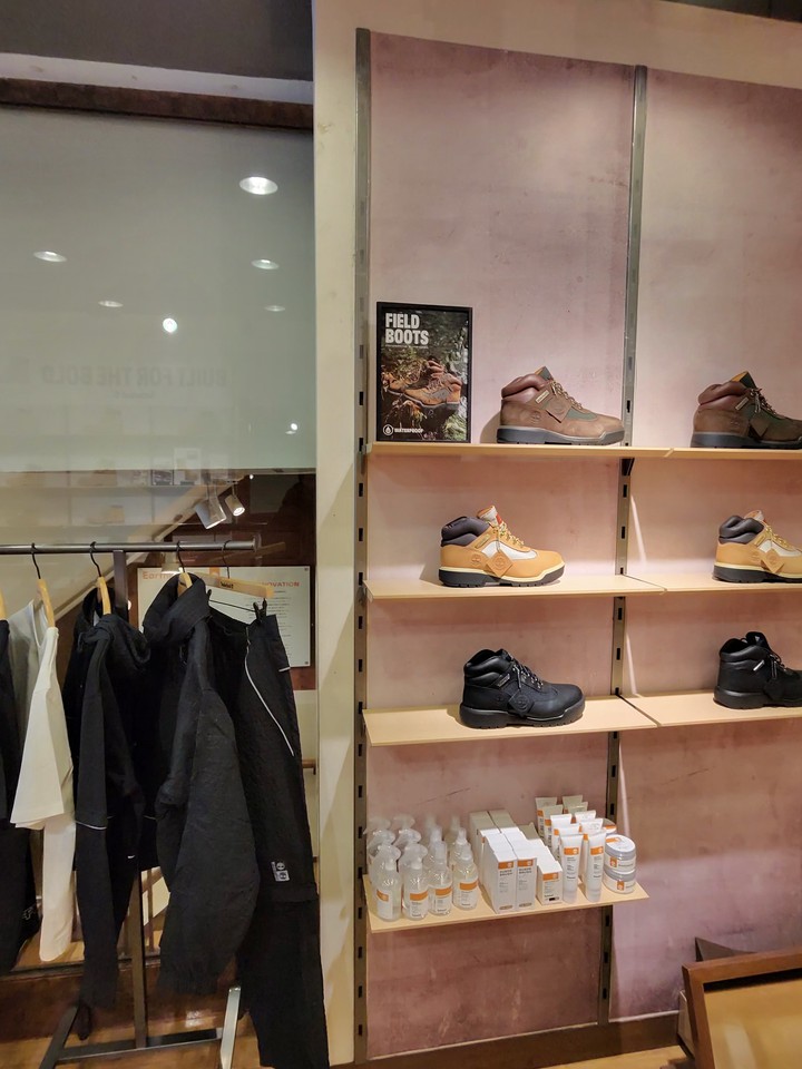 Timberlandの店内の様子