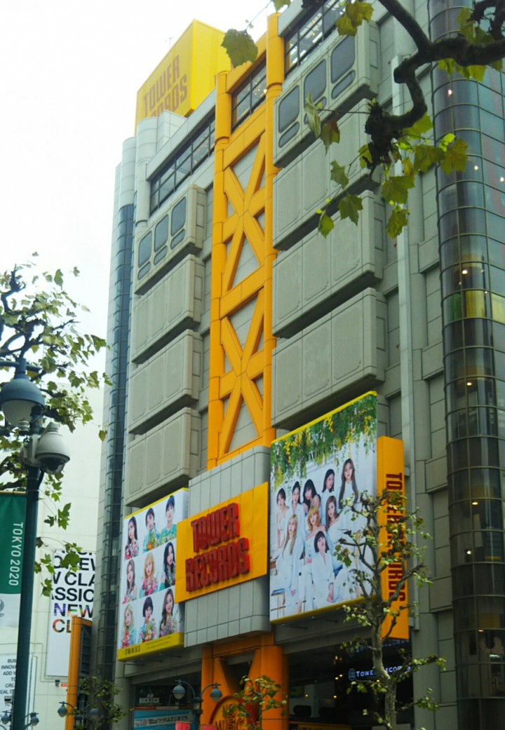 タワレコ