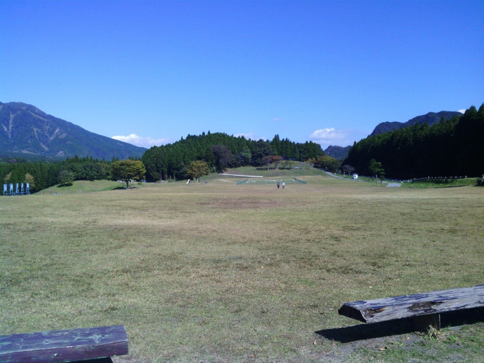 公園も広々としています