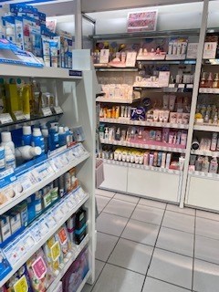 コスメなど様々なものがあります。