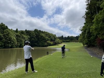 しばし待ちます。