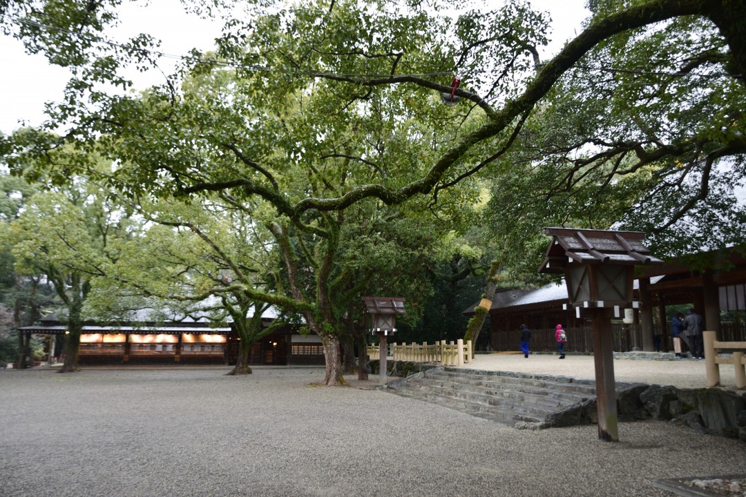 緑豊かな熱田神宮公園