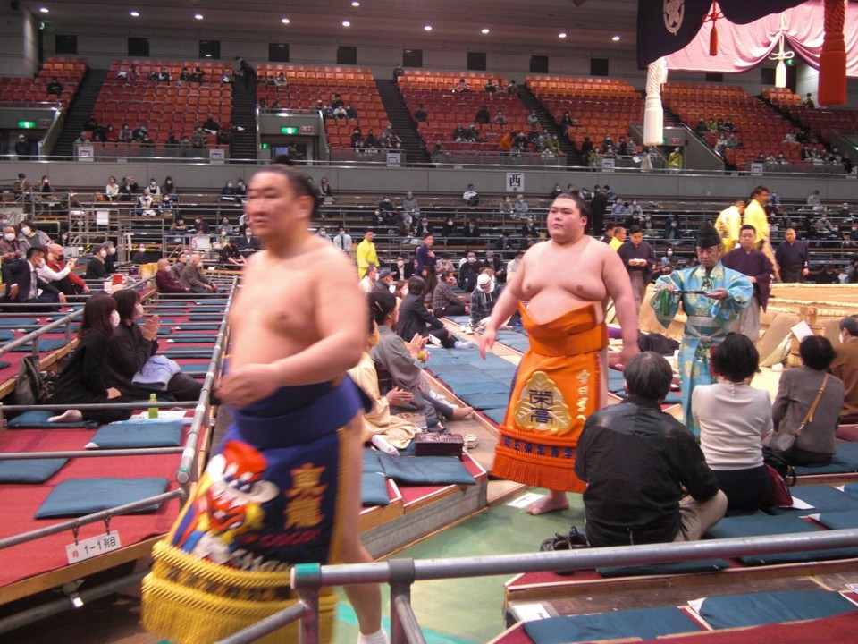 王鵬はしっかり撮っておく