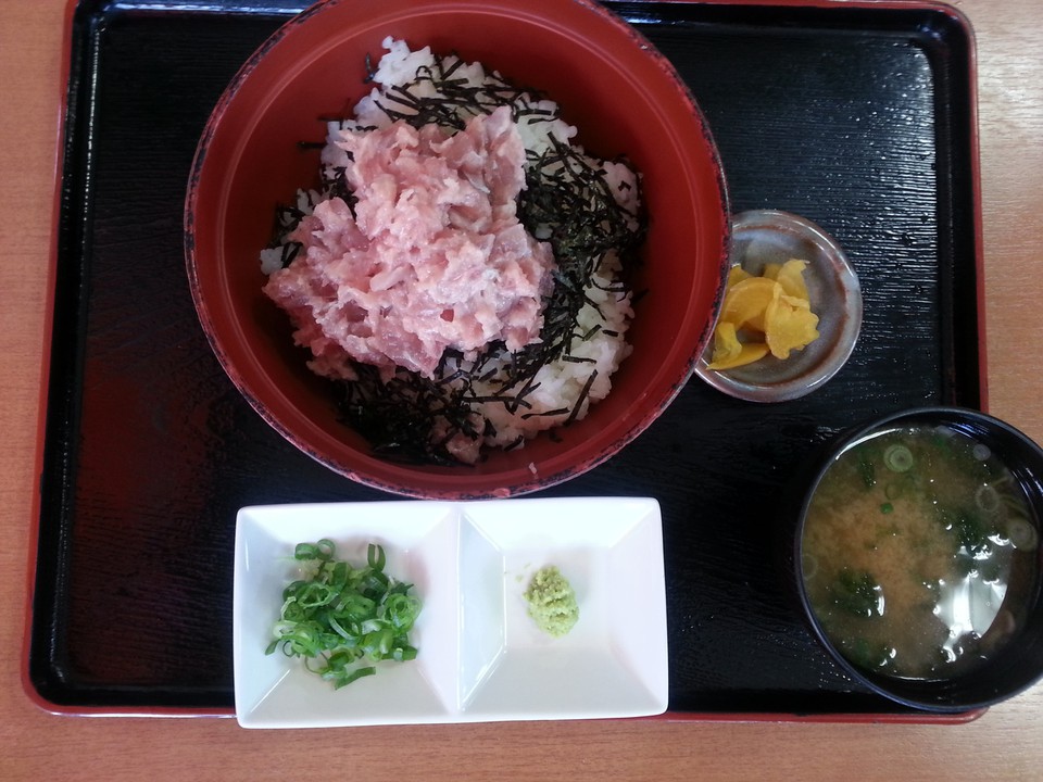 ネギトロ丼