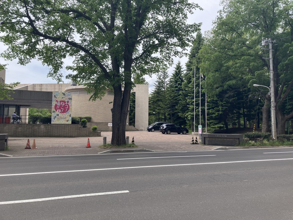 小さな駐車場でした