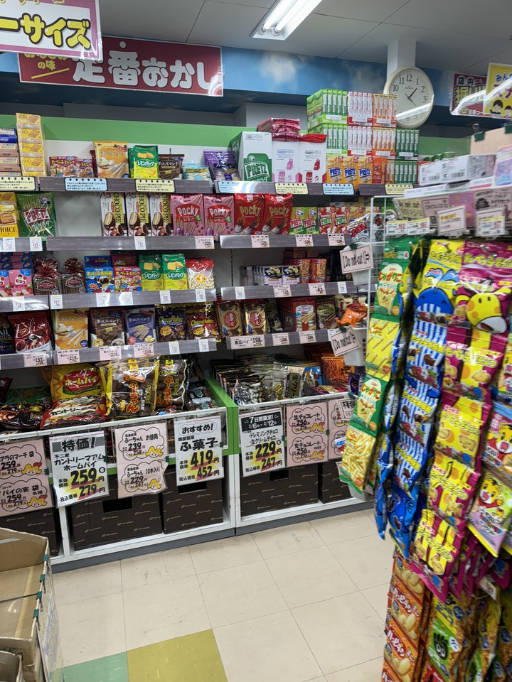 おかしのまちおか店内の様子