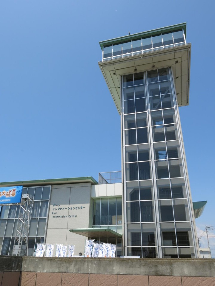 タワーのような建物