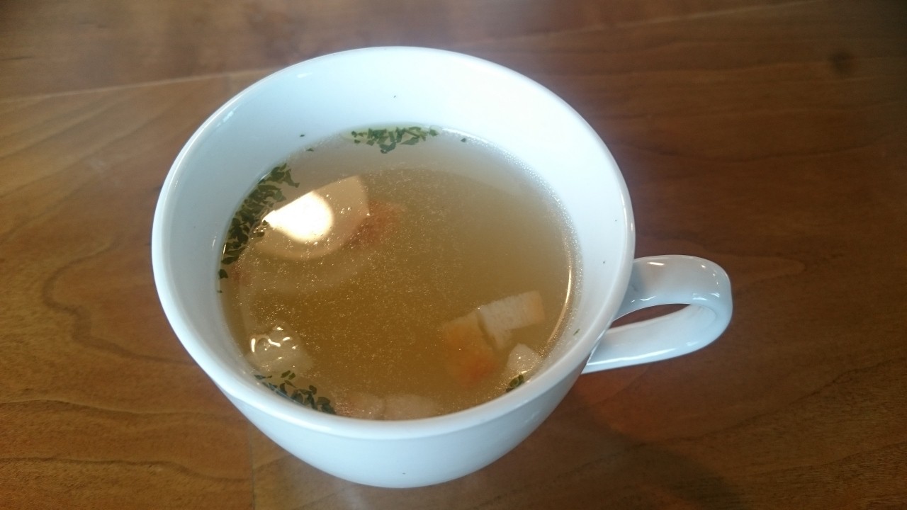 スープもついてます