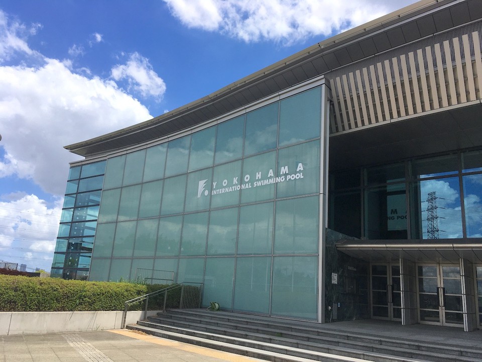 屋内型プールがある施設