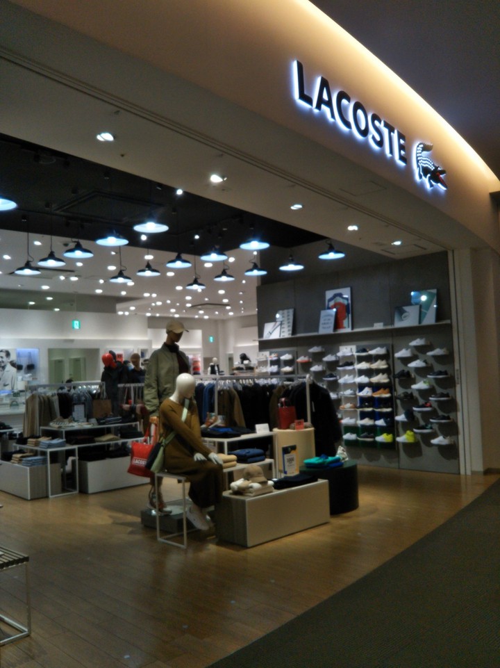 LACOSTE (ダイバーシティー東京プラザ店)