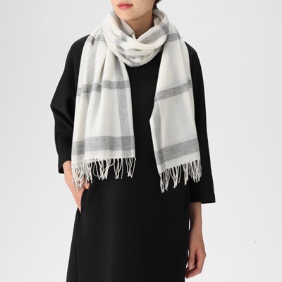 無印良品のシンプルな服の画像。