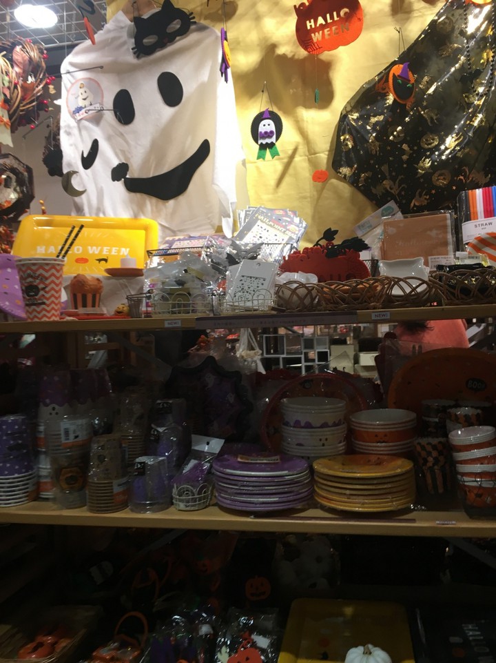 新宿 オファー ハロウィン グッズ