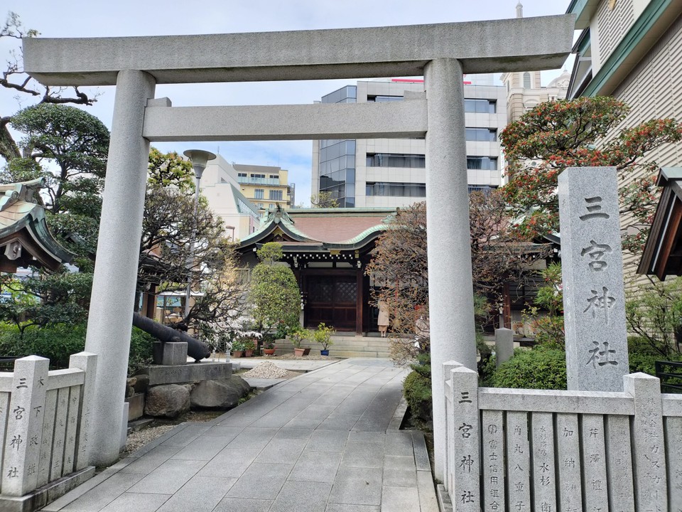 鳥居