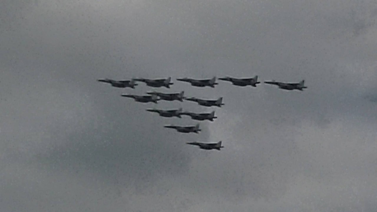 F15編隊飛行！