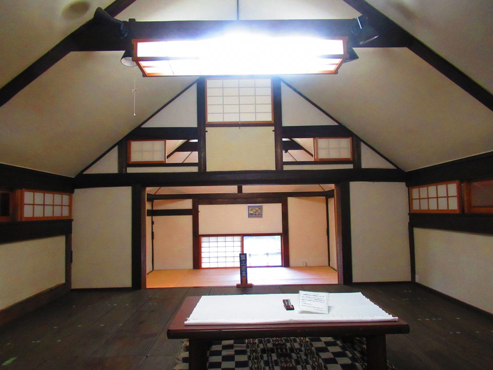 長屋門に入れます