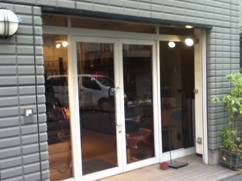 店頭付近