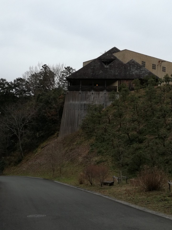 美術館の建物