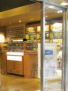 生活の木原宿表参道店の外観画像。