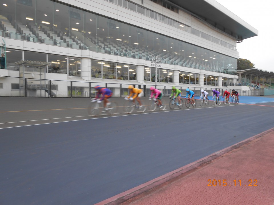 近くでレース観戦