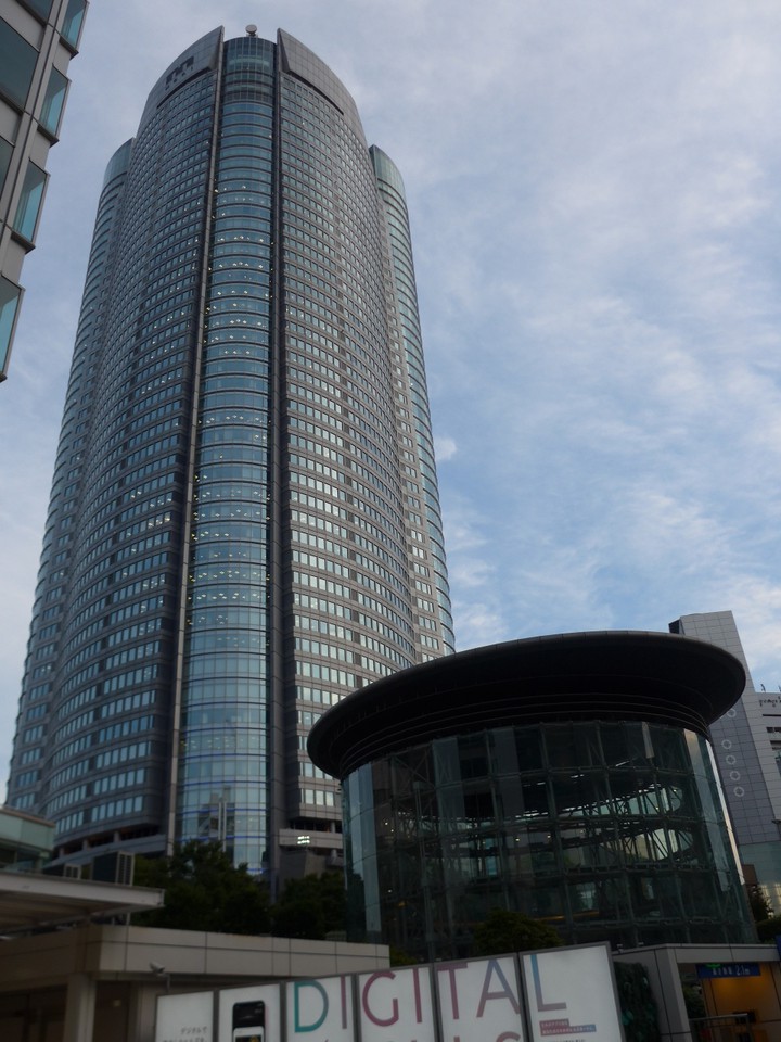 建物外観風景