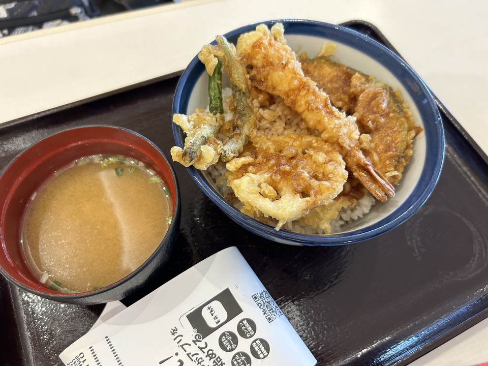 サンキュー天丼390円