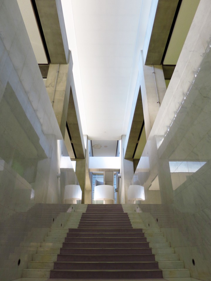 In the art museum