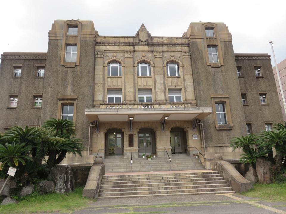 鹿児島市中央公民館