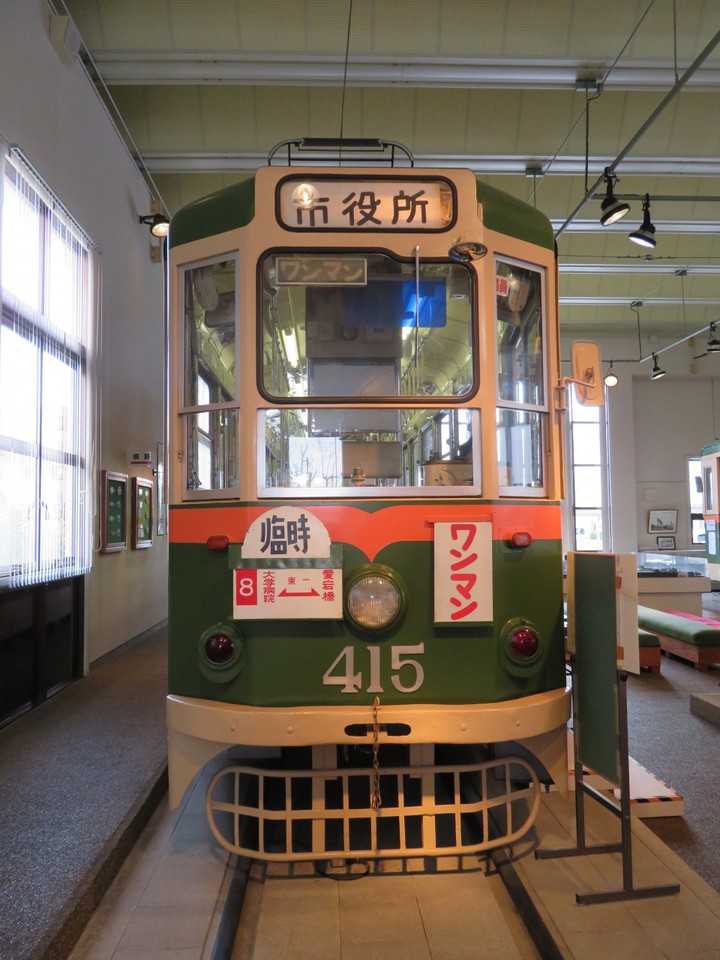 モハ400形・415号車