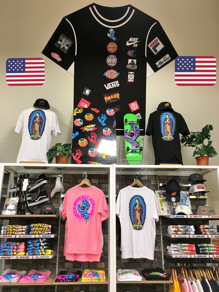 ムラサキスポーツ池袋P'パルコ店の店内画像