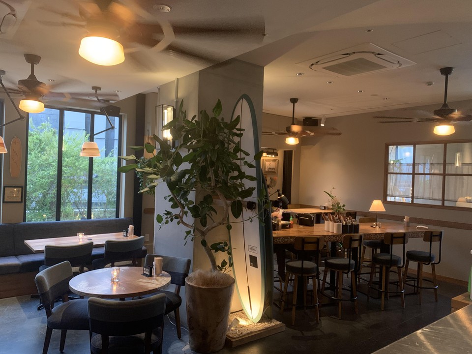 ヘブンリーアイランドライフスタイル代官山店の店内画像。