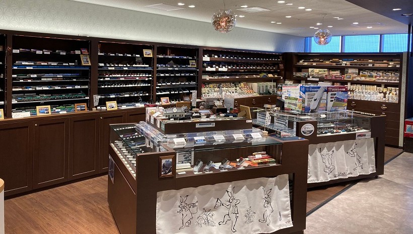 カトー京都駅ビル店の内観画像。