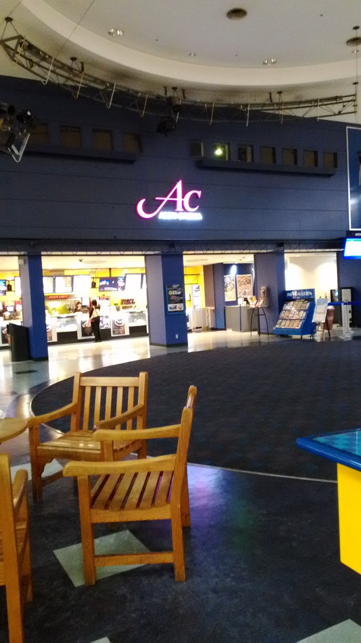 段原ショッピングセンターの６階にあります