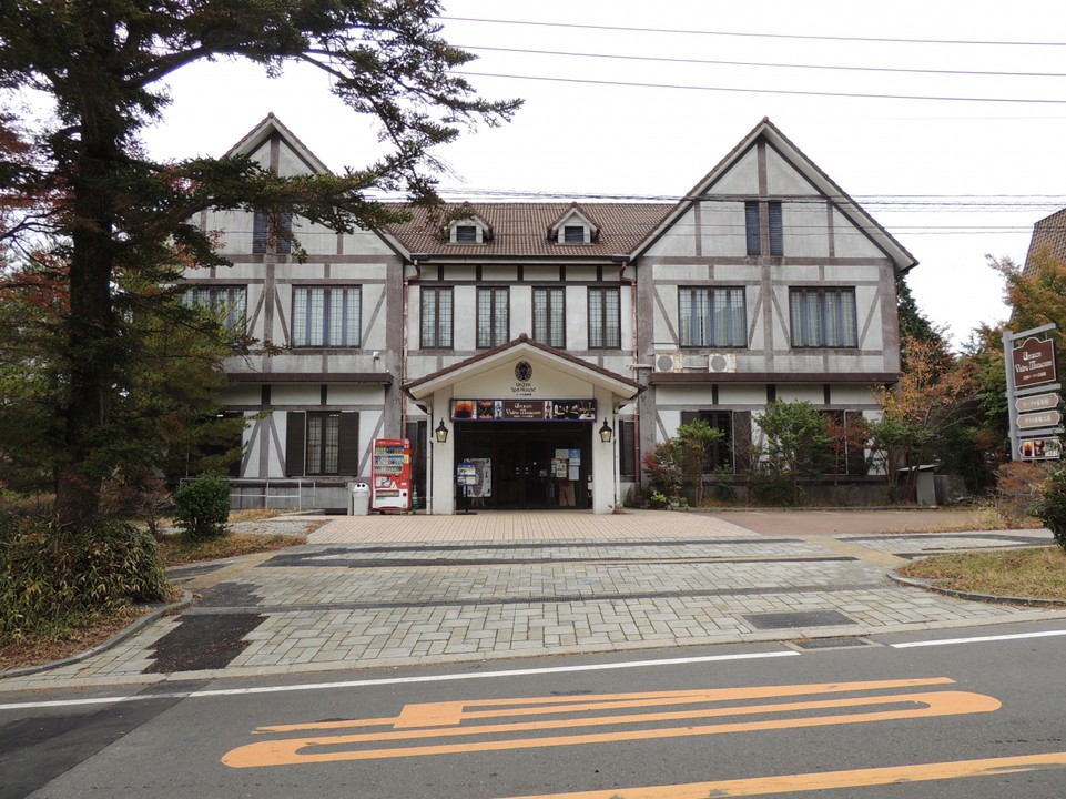 九つの展示室あり