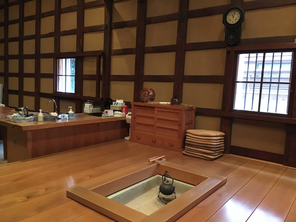 いろり