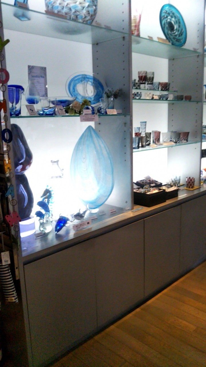 Yokohama Glass (赤レンガ倉庫店)