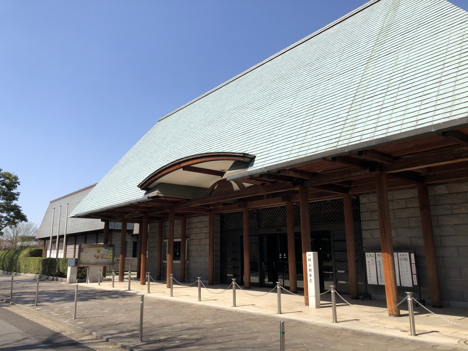 能楽堂の正面から