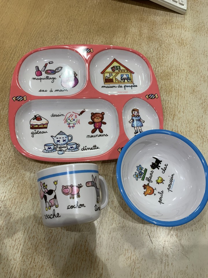 子供の食器