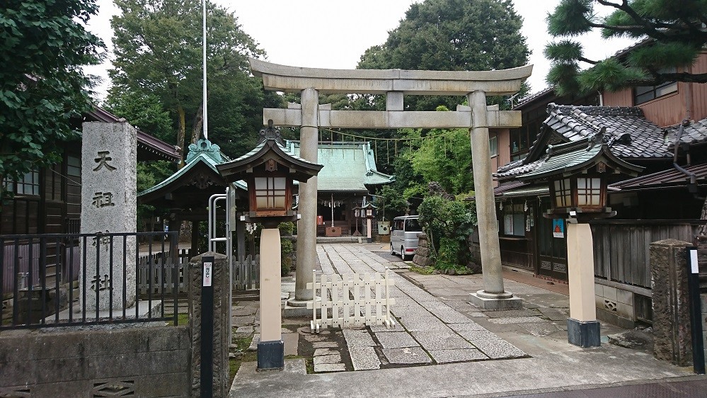 鳥居