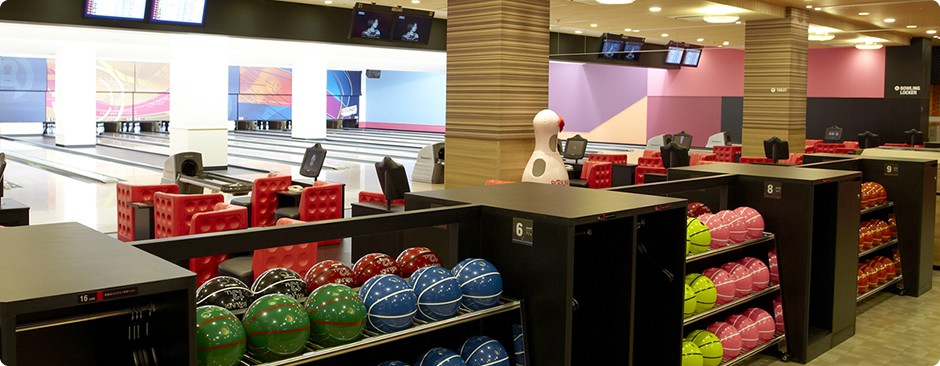 ROUND1梅田店のボーリング場の画像