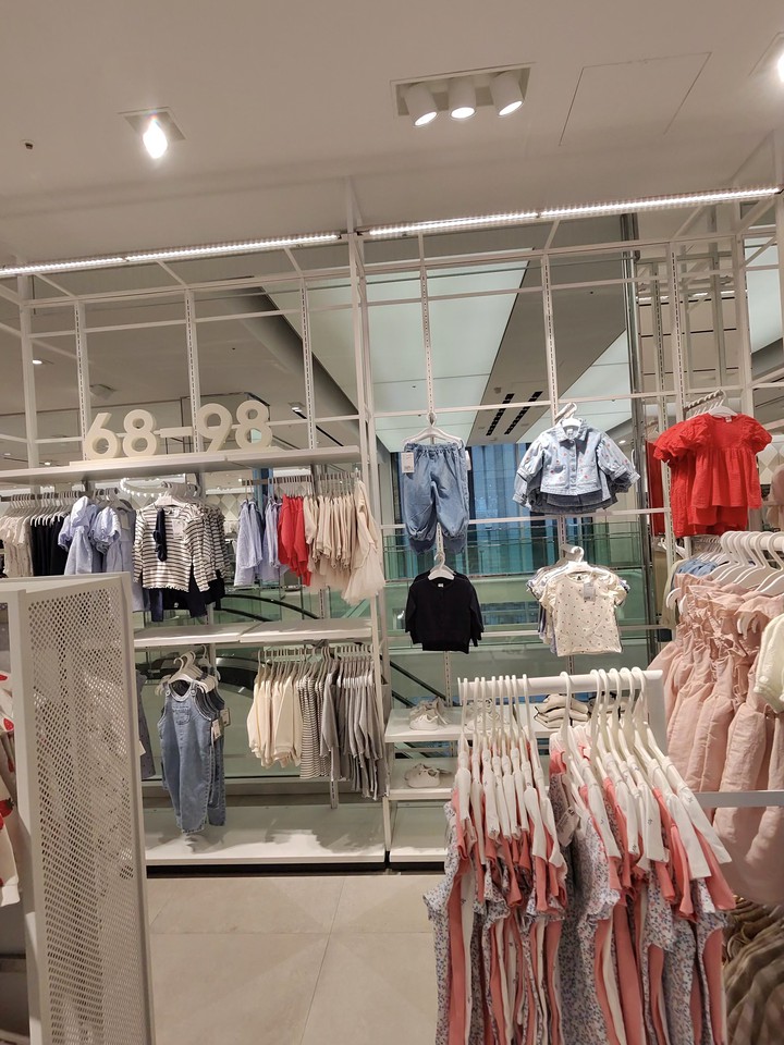 H&Mの店内の様子