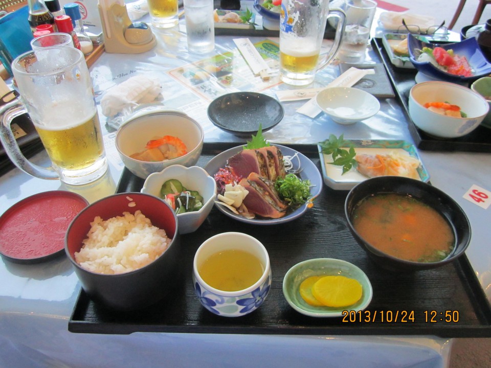 昼食　鰹のたたき定食