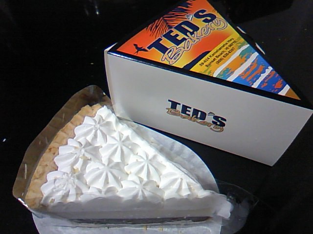 チョコレートクリームハウピアパイ