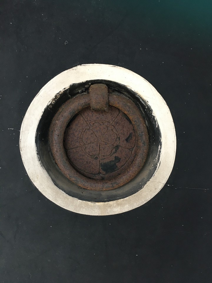 扉