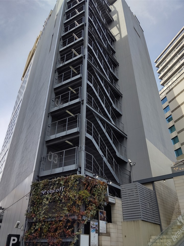 cocoti SHIBUYAの外観
