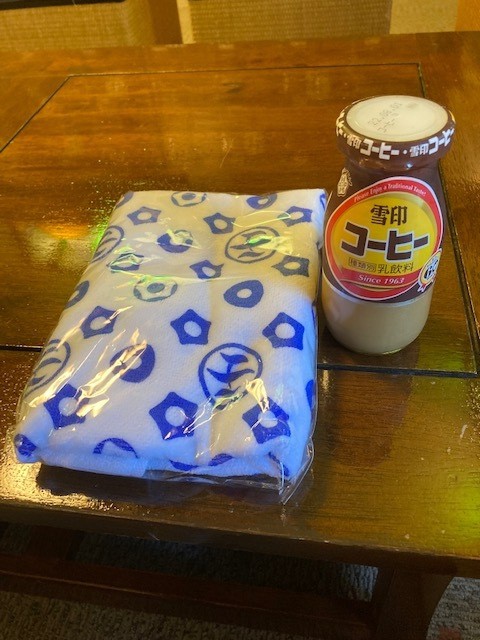 お風呂上りはコーヒー牛乳。オリジナルタオル購入